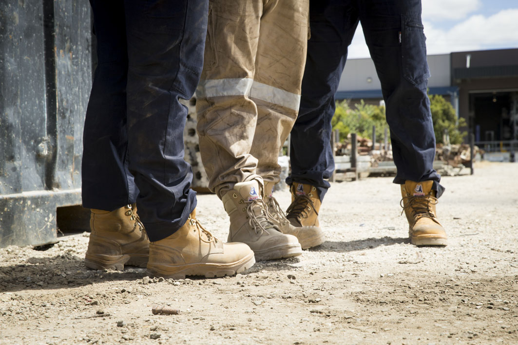 Mens and Ladies Work Boots - Southern Cross with Sand background